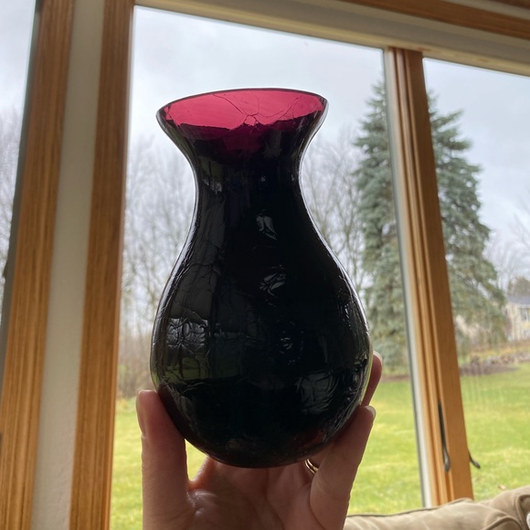 Vintage Blenko Amethyst Glass Vase - Picture 6 of 9